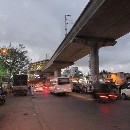 Royal Annex Hotel มุมไบ ภายนอก รูปภาพ
